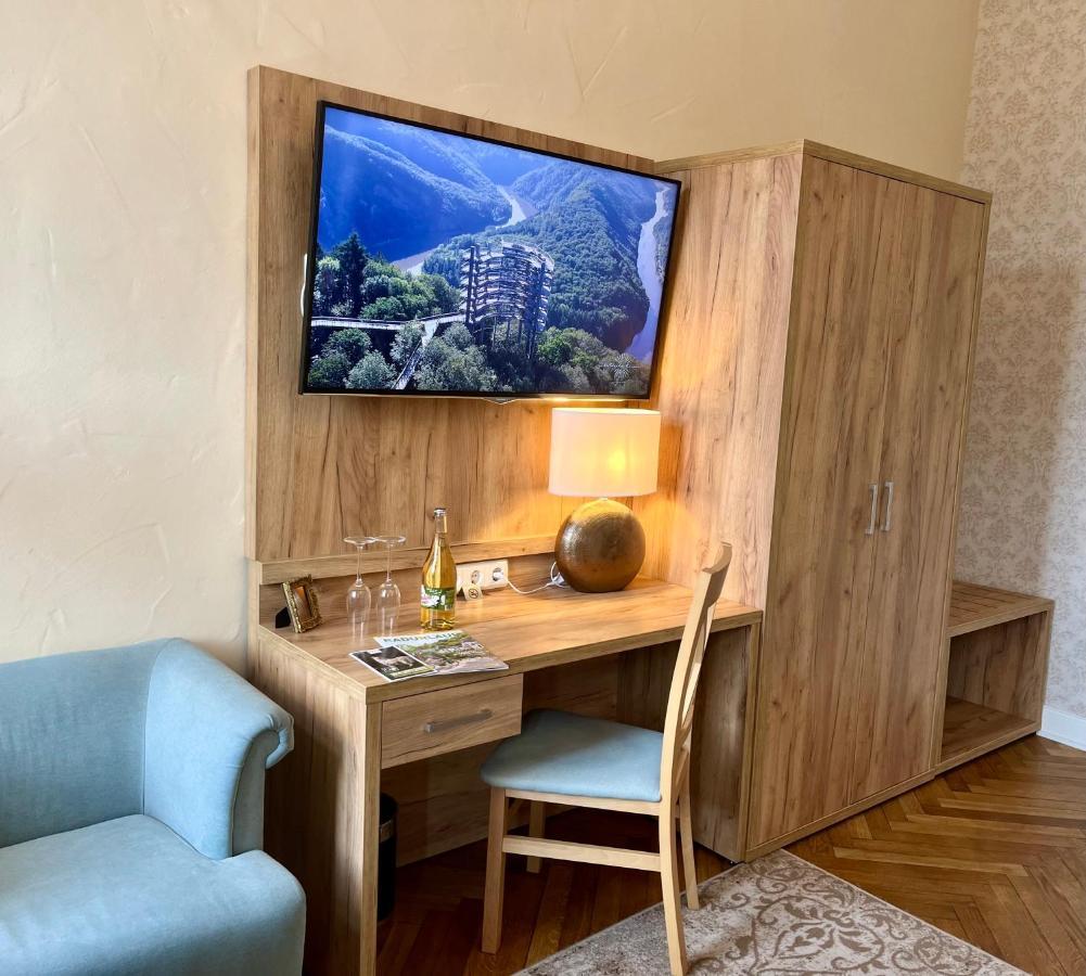 מרציג Hotel Stadtvilla Laux מראה חיצוני תמונה