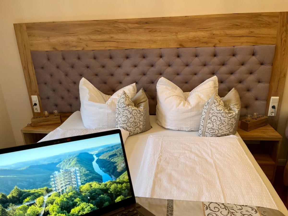 מרציג Hotel Stadtvilla Laux מראה חיצוני תמונה