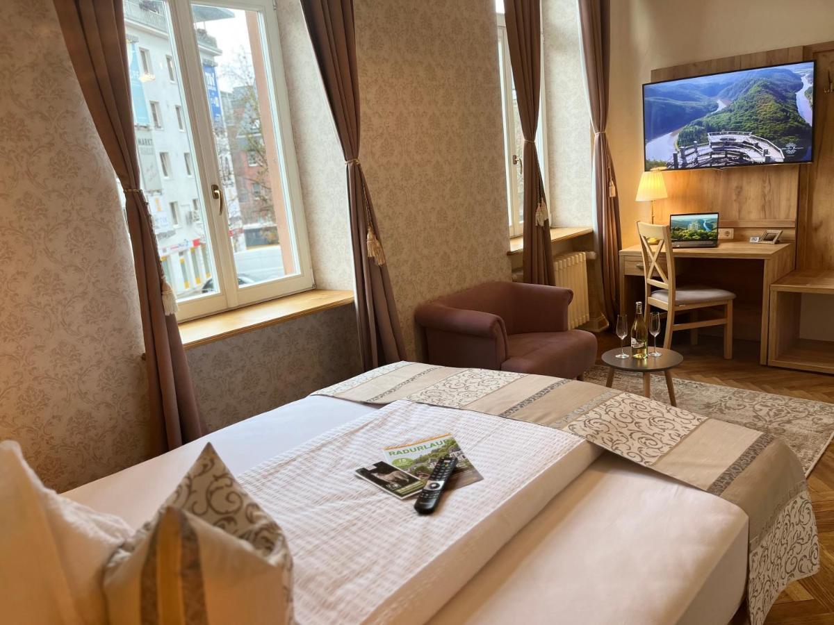 מרציג Hotel Stadtvilla Laux מראה חיצוני תמונה