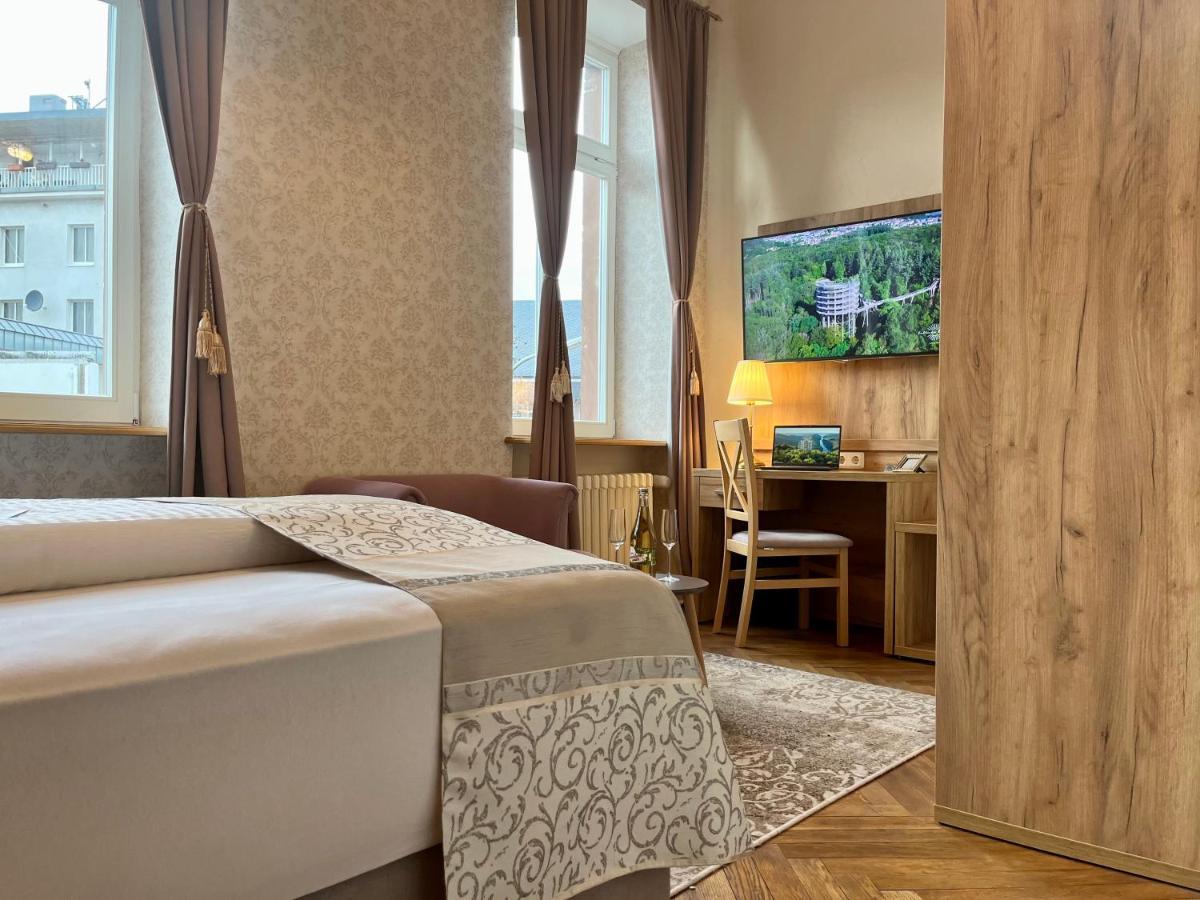 מרציג Hotel Stadtvilla Laux מראה חיצוני תמונה