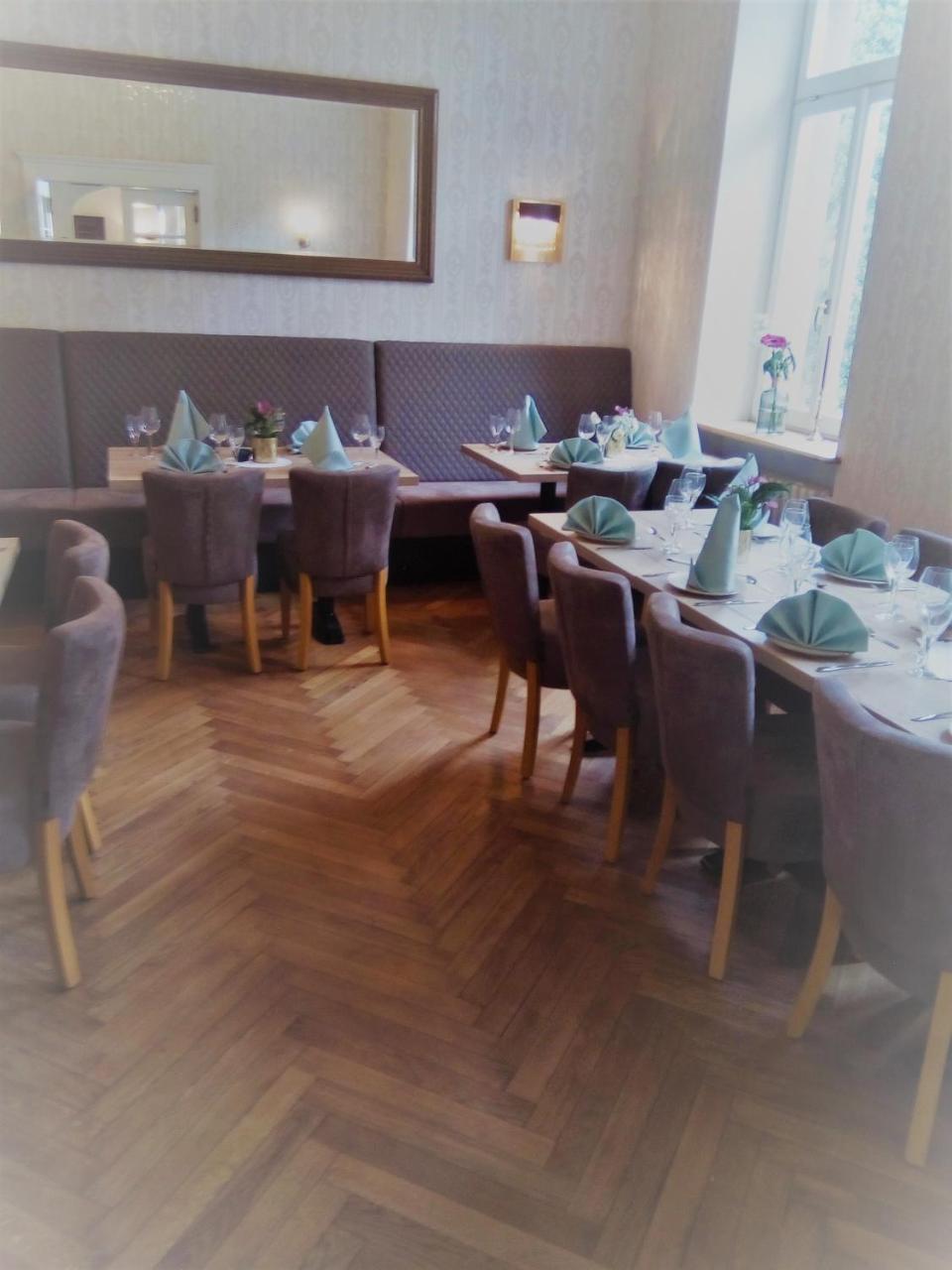 מרציג Hotel Stadtvilla Laux מראה חיצוני תמונה